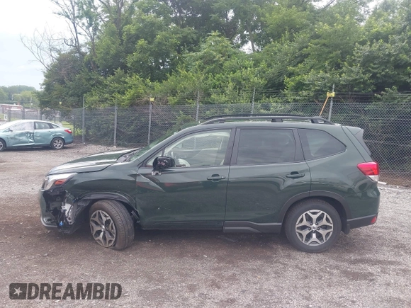 2023 Subaru Forester Premium with VIN JF2SKADC2PH502924, listed as a IAAI auction lot 42688556 with 39,306 mi miles and . Bid and sale history available at DreamBid. Image 14.