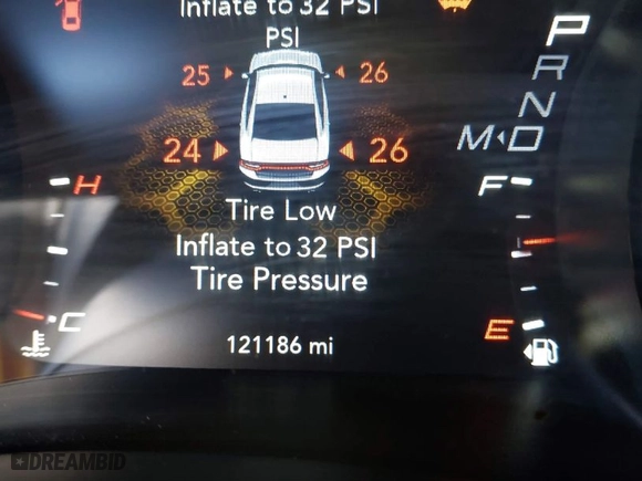 2017 Dodge Charger SXT with VIN 2C3CDXHG6HH515785, listed as a IAAI auction lot 41363230 with 121,186 mi miles. Bid and sale history available at carsss.com. Image 16.