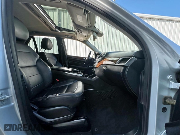 2013 Mercedes-Benz M 350 с VIN 4JGDA5JB0DA215966, выставлен на аукционе Copart как лот 65481645 с пробегом 199 849 миль миль и Чистый • Clean title. История ставок и продаж доступна на DreamBid. Изображение 5.
