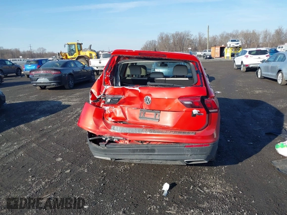 2019 Volkswagen Tiguan SE with VIN 3VV2B7AX9KM136359, listed as a IAAI auction lot 41426441 with 140,891 mi miles and . Bid and sale history available at DreamBid. Image 16.
