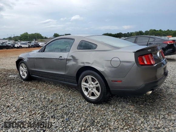 2012 Ford Mustang Premium with VIN 1ZVBP8AM7C5284669, listed as a Copart auction lot 60971735 with 172,958 mi miles and Salvage title. Bid and sale history available at DreamBid. Image 2.
