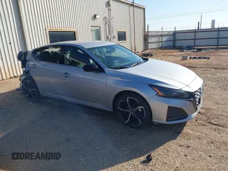 2024 Nissan Altima SR z VIN 1N4BL4CVXRN369436, wystawiony jako IAAI lot #42301286 z przebiegiem 33 650 mil mil oraz . Historia ofert i sprzedaży dostępna na DreamBid. Obrazek 13.