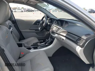 2015 Honda Accord EX-L с VIN 1HGCR2F87FA069588, выставлен на аукционе IAAI как лот 42442391 с пробегом 91 205 миль миль и . История ставок и продаж доступна на DreamBid. Изображение 5.