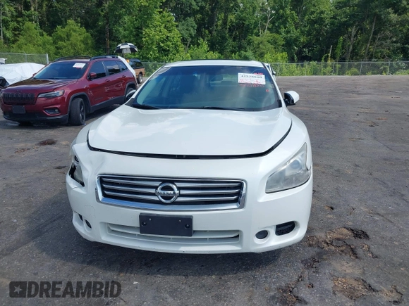 2014 Nissan Maxima SV with VIN 1N4AA5AP2EC443353, listed as a IAAI auction lot 42538040 with 174,615 mi miles and . Bid and sale history available at DreamBid. Image 13.