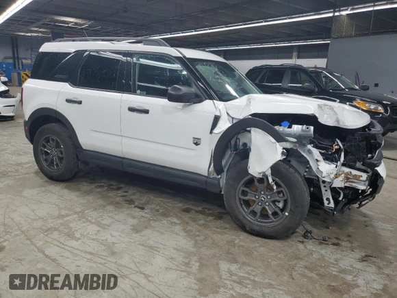 2024 Ford Bronco Sport Big Bend z VIN 3FMCR9B65RRE26915, wystawiony jako Copart lot #57317455 z przebiegiem 34 575 mil mil oraz Szkoda całkowita • Salvage title. Historia ofert i sprzedaży dostępna na DreamBid. Obrazek 4.
