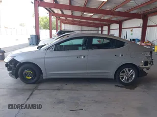 2020 Hyundai Elantra Value Edition z VIN KMHD84LF1LU080709, wystawiony jako IAAI lot #42444385 z przebiegiem 48 331 mil mil oraz . Historia ofert i sprzedaży dostępna na DreamBid. Obrazek 15.