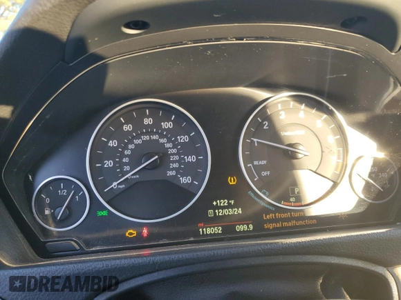 2015 BMW 3 Series 328i xDrive z VIN WBA3G7C58FK297859, wystawiony jako Copart lot #82345664 z przebiegiem 118 052 mil mil oraz Szkoda całkowita • Salvage title. Historia ofert i sprzedaży dostępna na DreamBid. Obrazek 9.
