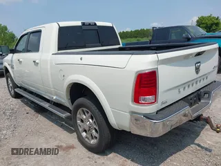2016 Ram 2500 z VIN 3C6UR5PJ5GG332810, wystawiony jako IAAI lot #42402626 z przebiegiem 220 265 mil mil oraz . Historia ofert i sprzedaży dostępna na DreamBid. Obrazek 3.