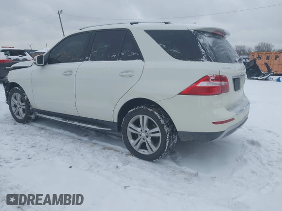 2013 Mercedes-Benz M 350 with VIN 4JGDA2EB9DA160460, listed as a IAAI auction lot 41415957 with 112,947 mi miles and . Bid and sale history available at DreamBid. Image 3.