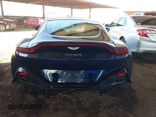 2019 Aston Martin Vantage z VIN SCFSMGAW3KGN00836, wystawiony jako IAAI lot #41974894 z przebiegiem 16 835 mil mil oraz . Historia ofert i sprzedaży dostępna na DreamBid. Obrazek 16.