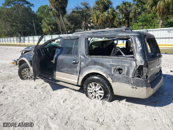 2007 Ford Expedition EL Eddie Bauer with VIN 1FMFK17507LA79959, listed as a Copart auction lot 82827274 with 249,495 mi miles and Salvage Title. Bid and sale history available at carsss.com. Image 2.