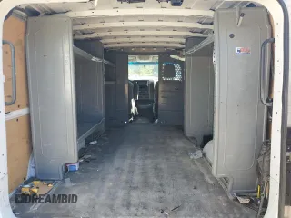 2018 Nissan NV Cargo S z VIN 1N6BF0KM4JN809929, wystawiony jako Copart lot #70578344 z przebiegiem 141 309 mil mil oraz Szkoda całkowita • Salvage title. Historia ofert i sprzedaży dostępna na DreamBid. Obrazek 10.