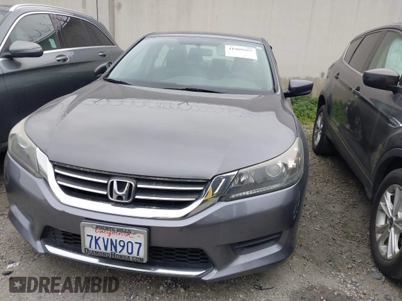 2015 Honda Accord Sedan LX with VIN 1HGCR2F3XFA152193, listed as a IAAI auction lot 41909957 with 124,810 mi miles. Bid and sale history available at carsss.com. Image 12.