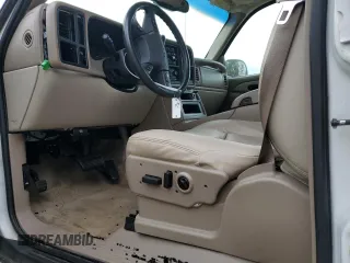 2003 Chevrolet Suburban LT with VIN 1GNEC16Z83J245255, listed as a Copart auction lot 43642515 with 0 mi miles and Salvage Title. Bid and sale history available at carsss.com. Image 7.