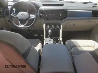 2021 Volkswagen Atlas SEL Premium R-Line with VIN 1V2FR2CA9MC524833, listed as a Copart auction lot 57441175 with 72,128 mi miles and Salvage title. Bid and sale history available at DreamBid. Image 8.