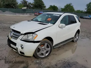2007 Mercedes-Benz M 350 z VIN 4JGBB86E57A223350, wystawiony jako Copart lot #53861435 z przebiegiem 211 858 mil mil oraz Szkoda całkowita • Salvage title. Historia ofert i sprzedaży dostępna na DreamBid. Obrazek 1.