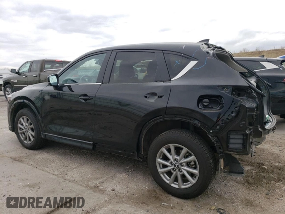 2024 Mazda CX-5 S Carbon Edition z VIN JM3KFBCL7R0430797, wystawiony jako Copart lot #50022495 z przebiegiem 6 775 mil mil oraz Szkoda całkowita • Salvage title. Historia ofert i sprzedaży dostępna na DreamBid. Obrazek 2.