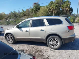 2011 Buick Enclave CXL-1 with VIN 5GAKRBED4BJ301276, listed as a IAAI auction lot 41800328 with 186,230 mi miles. Bid and sale history available at carsss.com. Image 15.