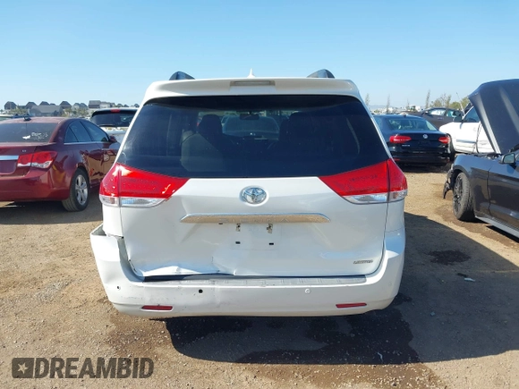 2011 Toyota Sienna XLE AAS with VIN 5TDYK3DCXBS097582, listed as a IAAI auction lot 42233594 with 226,902 mi miles and . Bid and sale history available at DreamBid. Image 16.