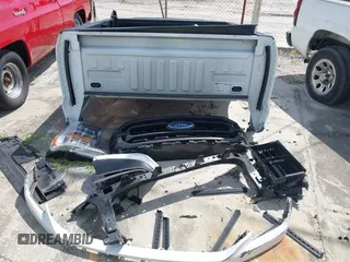 2021 Ford F-150 XL with VIN 1FTEW1EP6MFA68273, listed as a IAAI auction lot 42726285 with 33,989 mi miles and . Bid and sale history available at DreamBid. Image 12.