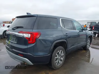 2020 GMC Acadia SLE with VIN 1GKKNKLA2LZ172190, listed as a IAAI auction lot 41113933 with 96,761 mi miles and . Bid and sale history available at carsss.com. Image 4.