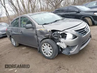 2015 Nissan Versa SV with VIN 3N1CN7AP7FL942998, listed as a IAAI auction lot 41742220 with 100,723 mi miles. Bid and sale history available at carsss.com. Image 1.