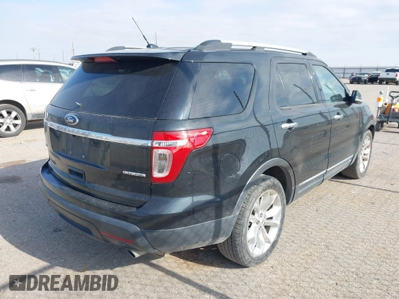 2014 Ford Explorer XLT with VIN 1FM5K7D84EGA69034, listed as a IAAI auction lot 42343947 with 170,652 mi miles and . Bid and sale history available at DreamBid. Image 4.