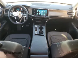2024 Volkswagen Atlas SE with VIN 1V2DR2CAXRC527996, listed as a Copart auction lot 74796794 with 18,934 mi miles and Salvage title. Bid and sale history available at DreamBid. Image 8.