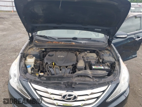 2013 Hyundai Sonata Limited with VIN 5NPEC4AC0DH559912, listed as a IAAI auction lot 42218654 with 156,802 mi miles and . Bid and sale history available at carsss.com. Image 10.