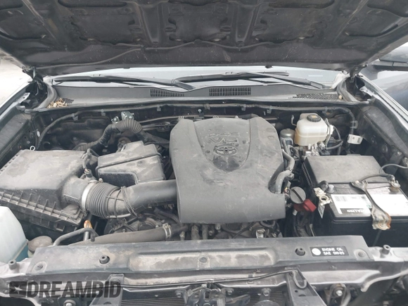 2018 Toyota Tacoma SR with VIN 5TFCZ5AN6JX127774, listed as a IAAI auction lot 41801158 with 28,161 mi miles and . Bid and sale history available at DreamBid. Image 10.