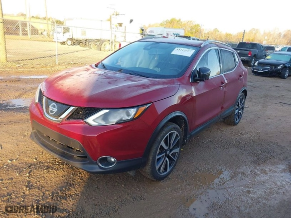2019 Nissan Rogue Sport SL with VIN JN1BJ1CR0KW350897, listed as a IAAI auction lot 41112357 with 68,203 mi miles. Bid and sale history available at carsss.com. Image 2.