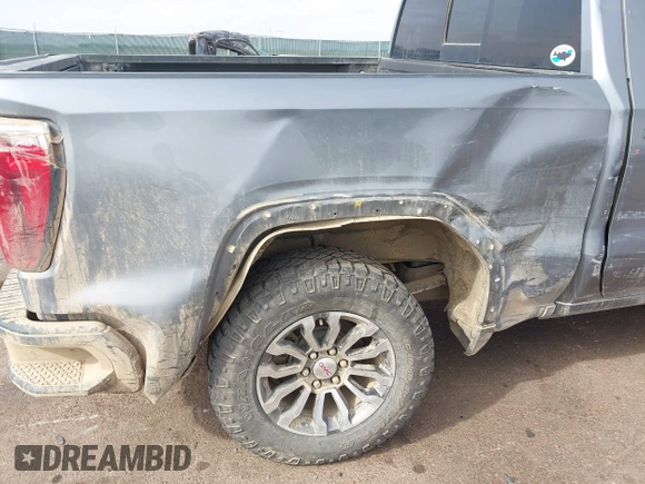2022 GMC Sierra 1500 AT4 with VIN 1GTU9EET7NZ212467, listed as a IAAI auction lot 41680267 with 48,978 mi miles. Bid and sale history available at carsss.com. Image 17.