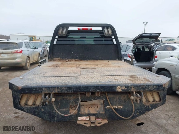 2011 Chevrolet Silverado 2500HD LT with VIN 1GC1KXCG7BF224768, listed as a IAAI auction lot 41333396 with 219,884 mi miles. Bid and sale history available at carsss.com. Image 17.