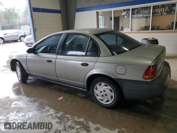 1998 Saturn SL with VIN 1G8ZF5285WZ204569, listed as a Copart auction lot 43624765 with 318,544 mi miles and Salvage Title. Bid and sale history available at carsss.com. Image 2.