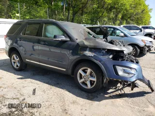 2017 Ford Explorer XLT z VIN 1FM5K8D86HGA19634, wystawiony jako Copart lot #53196185 z przebiegiem Nie podano mil oraz Szkoda całkowita • Salvage title. Historia ofert i sprzedaży dostępna na DreamBid. Obrazek 4.