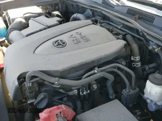 2017 Toyota Tacoma SR5 with VIN 3TMCZ5AN4HM105854, listed as a IAAI auction lot 42094608 with 152,170 mi miles and . Bid and sale history available at DreamBid. Image 20.