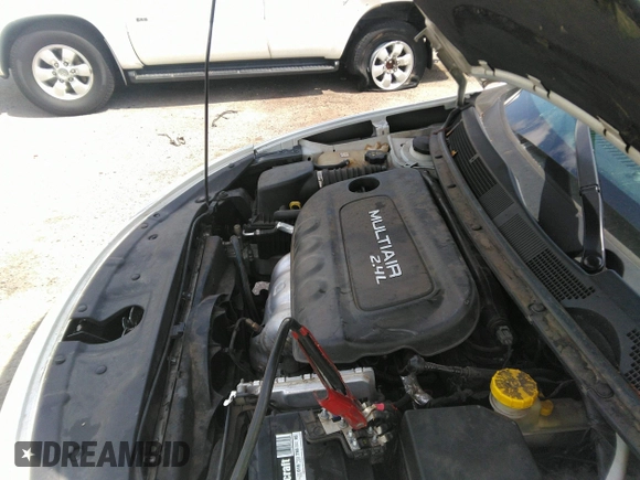 2015 Dodge Dart SXT with VIN 1C3CDFBB3FD279145, listed as a IAAI auction lot 39807730 with Not provided miles and . Bid and sale history available at DreamBid. Image 10.