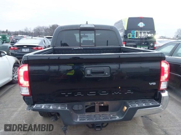 2017 Toyota Tacoma SR5 with VIN 3TMAZ5CN5HM043482, listed as a IAAI auction lot 41613811 with 114,795 mi miles and . Bid and sale history available at carsss.com. Image 16.