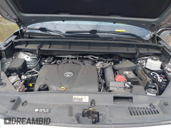 2021 Toyota Highlander XSE with VIN 5TDLZRBH0MS060597, listed as a IAAI auction lot 42261386 with 126,086 mi miles and . Bid and sale history available at DreamBid. Image 10.