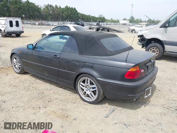2004 BMW 3 Series 330Ci with VIN WBABW53444PL40619, listed as a IAAI auction lot 42124960 with 161,383 mi miles. Bid and sale history available at carsss.com. Image 3.