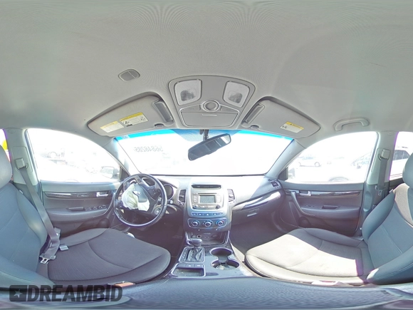 2014 Kia Sorento LX с VIN 5XYKT3A69EG508439, выставлен на аукционе Copart как лот 56848285 с пробегом Не указан миль и Списание • Salvage title. История ставок и продаж доступна на DreamBid. Изображение 15.