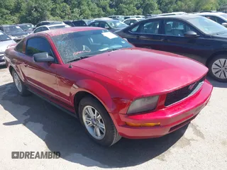 2006 Ford Mustang Standard with VIN 1ZVFT80N565169967, listed as a IAAI auction lot 42632504 with 168,239 mi miles and . Bid and sale history available at DreamBid. Image 1.