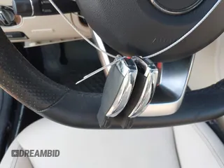 2019 Mercedes-Benz SLC 300 z VIN WDDPK3JA1KF160119, wystawiony jako IAAI lot #41744155 z przebiegiem Nie podano mil oraz . Historia ofert i sprzedaży dostępna na DreamBid. Obrazek 11.