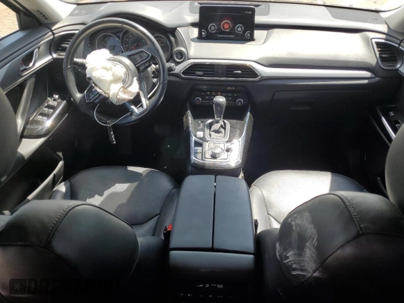 2020 Mazda CX-9 Touring z VIN JM3TCBCY7L0404779, wystawiony jako Copart lot #62895755 z przebiegiem 46 472 mil mil oraz Szkoda całkowita • Salvage title. Historia ofert i sprzedaży dostępna na DreamBid. Obrazek 8.