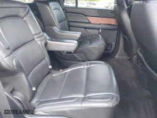 2018 Lincoln Navigator Reserve with VIN 5LMJJ2LT7JEL07827, listed as a IAAI auction lot 41931713 with 96,425 mi miles. Bid and sale history available at carsss.com. Image 8.