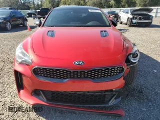 2020 Kia Stinger GT-Line with VIN KNAE15LA1L6084378, listed as a Copart auction lot 82859974 with 83,639 mi miles and Salvage Title. Bid and sale history available at carsss.com. Image 5.