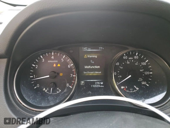 2017 Nissan Rogue SV z VIN JN8AT2MT0HW146746, wystawiony jako Copart lot #61919565 z przebiegiem 110 559 mil mil oraz Czysty tytuł • Clean title. Historia ofert i sprzedaży dostępna na DreamBid. Obrazek 9.