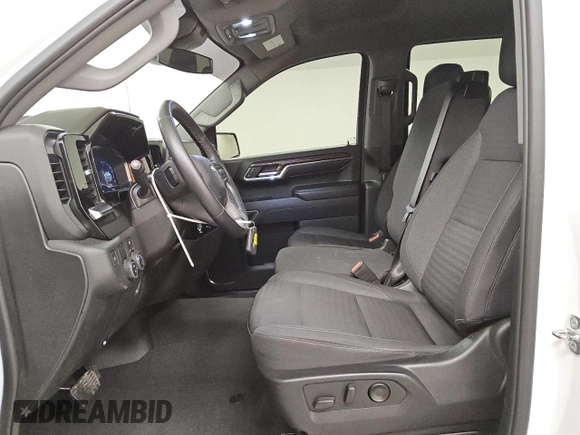 2023 Chevrolet Silverado 1500 LT with VIN 2GCPACED6P1125995, listed as a Copart auction lot 49872515 with 32,843 mi miles and Clean Title. Bid and sale history available at DreamBid. Image 7.