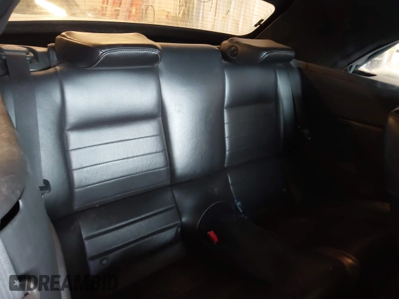 2014 Ford Mustang V6 с VIN 1ZVBP8EM5E5260397, выставлен на аукционе IAAI как лот 41391939 с пробегом 144 035 миль миль и . История ставок и продаж доступна на DreamBid. Изображение 8.