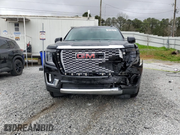2024 GMC Yukon XL Denali with VIN 1GKS2JKL2RR126728, listed as a Copart auction lot 45491004 with 203 mi miles and Clean Title. Bid and sale history available at carsss.com. Image 5.